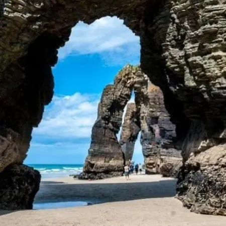 Playa De Catedrales